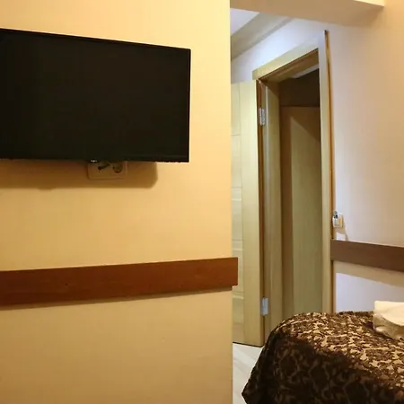 Grand Peninsula Otel