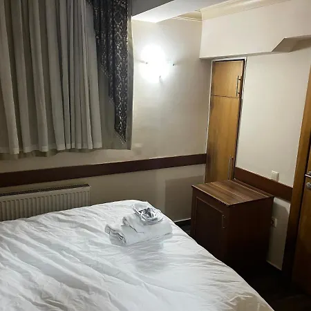 Grand Peninsula Otel