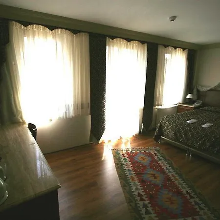Otel Grand Peninsula 2*