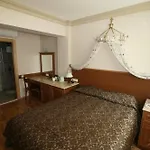 Grand Peninsula 2*